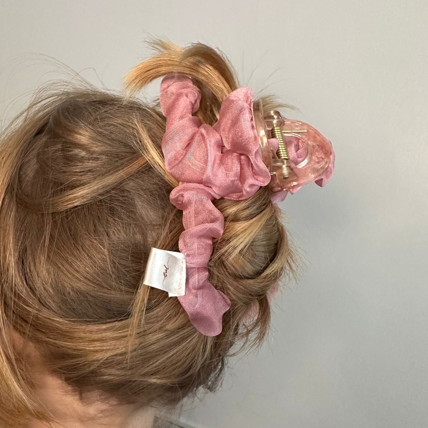 Blush Scrunch Mini Claw Clip